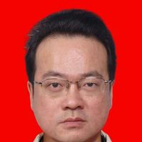 熊伟