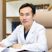 闫迎军